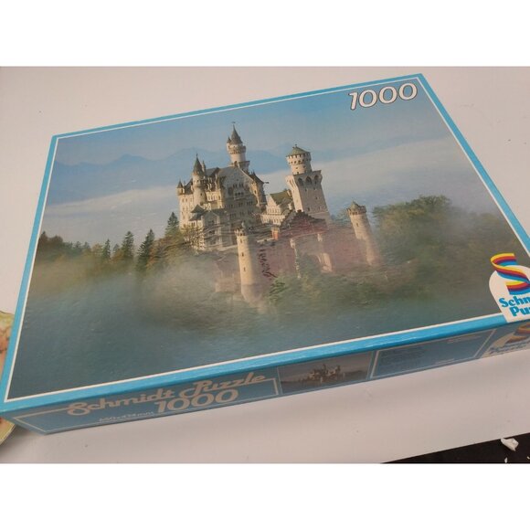 Schmidt Jigsaw Puzzle - Neuschwanstein Castle - 1000 pcs.(650x474mm) - Picture 2 of 5